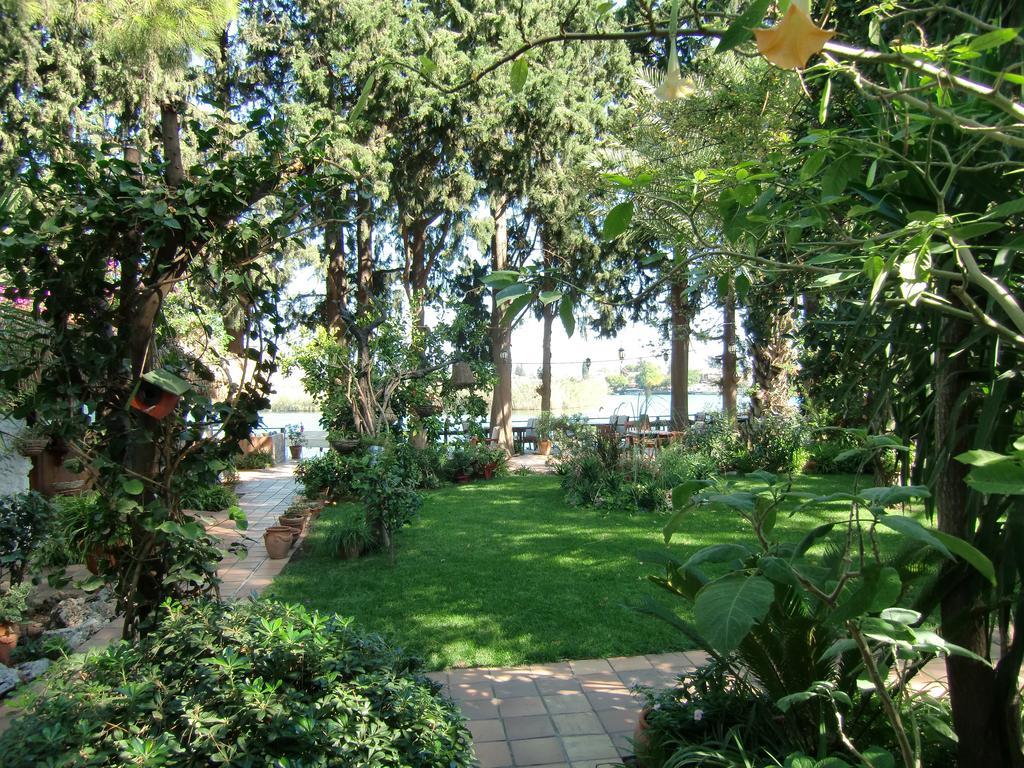 דליאן Hotel Happy Caretta מראה חיצוני תמונה
